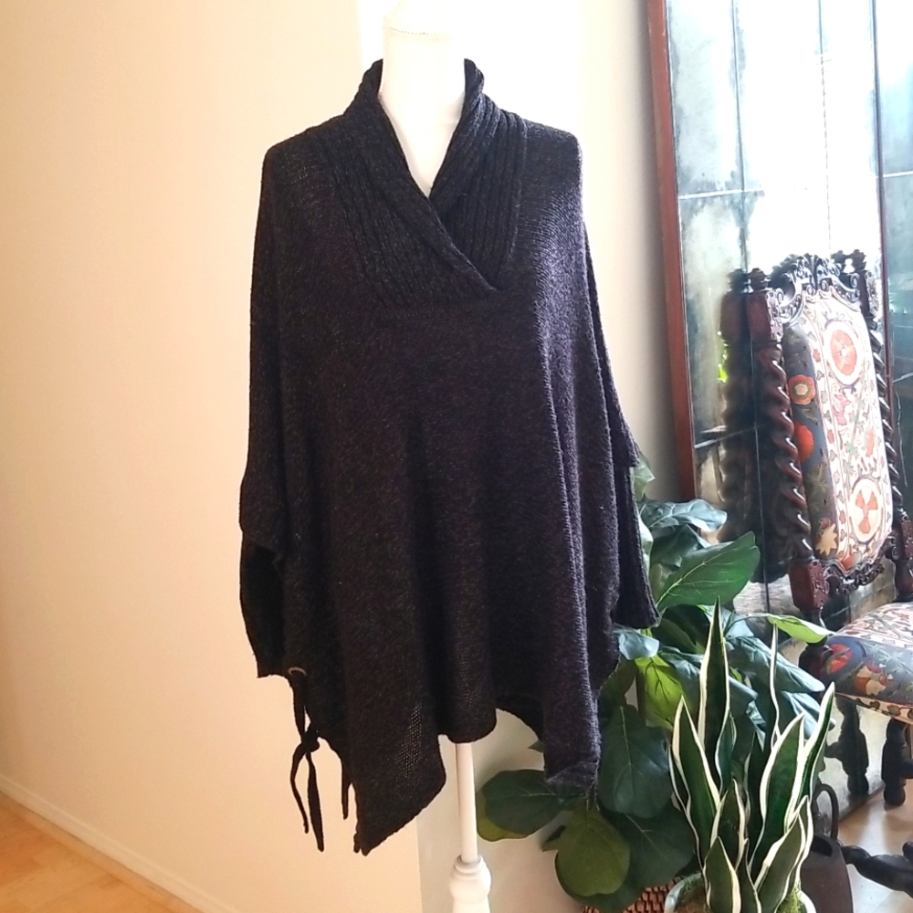 Alya Gray Sweater Knitted